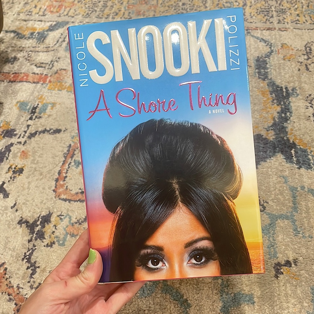 “A shore thing” book by Snooki/Nicole Polizzi